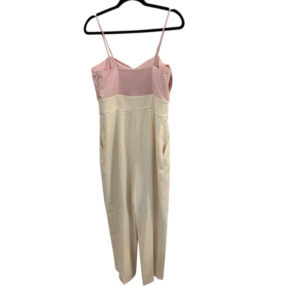 Express Cream Jumpsuit With Large Pink Bow NEW M Holiday Outfit Cocktail Party - Picture 5 of 11
